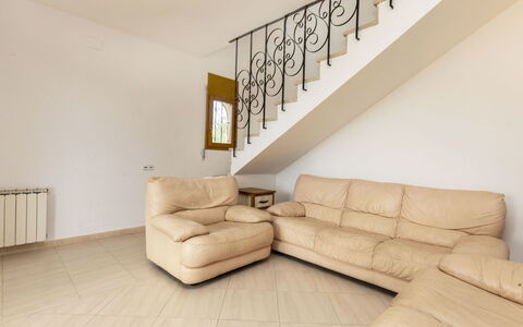 Aguamarina: Canapé, Rectangle, Bois, Confort, Beige, Design Intérieur, Salon, Cadre, Sol, Sol