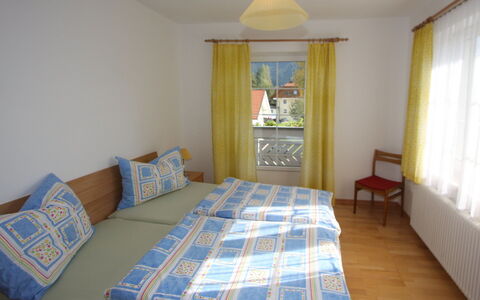 Feldkirchen in Kärnten 100: Chambre, Pièce, Lit, Meubles, Propriété, Drap De Lit, Sol, Literie, Cadre De Lit, Design Intérieur