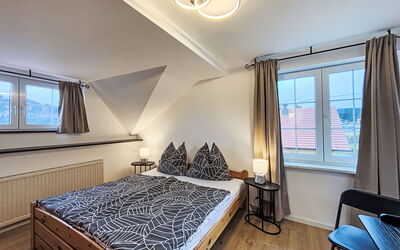 Logement:&nbsp;Frank 100.2