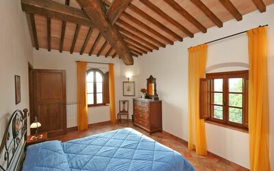 Certaldo 3: Propriété, Pièce, Bâtiment, Plafond, Maison, Immobilier, Meubles, Design Intérieur, Chambre, Sol