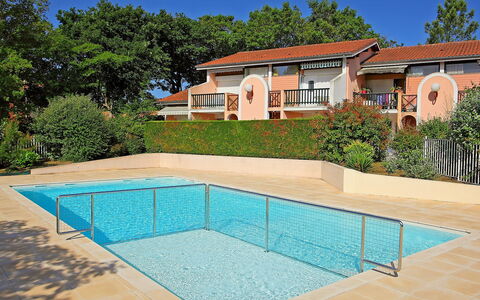 Le Gallia: Propriété, Piscine, Maison, Domicile, Immobilier, Bâtiment, Zone Résidentielle, Loisir, Biens, Villa