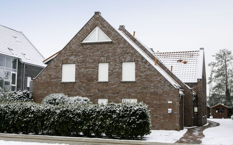 Norddeich 120: Domicile, Neige, Maison, Propriété, Zone Résidentielle, L'Hiver, Quartier, Bâtiment, Architecture, Immobilier
