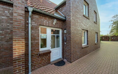 Norddeich 120: Propriété, Fenêtre, Ciel, Bois, Brickwork, Surface De La Route, Brique, Bâtiment, Quartier