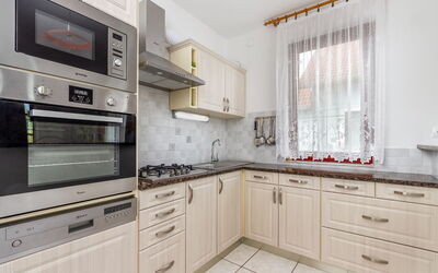 Logement:&nbsp;Yellow 1 106.1