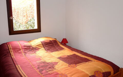 Capbreton 606: Chambre, Lit, Drap De Lit, Pièce, Meubles, Propriété, Cadre De Lit, Literie, Matelas, Sol