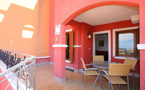 Balcon de Finestrat: Propriété, Pièce, Bâtiment, Rouge, Rose, Design Intérieur, Maison, Immobilier, Architecture, Sol