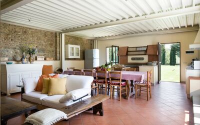Villa Gelsomino: Propriété, Pièce, Meubles, Bâtiment, Design Intérieur, Salon, Plafond, Maison, Immobilier, Domicile