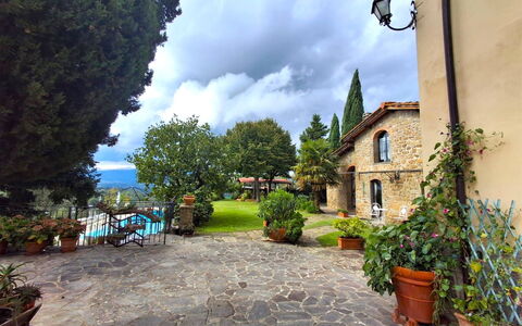 La Greppia: Hacienda, Biens, Chalet, Jardin, Villa, Aménagement Paysager, Pot De Fleur, Cour, Cour, Eco Hôtel