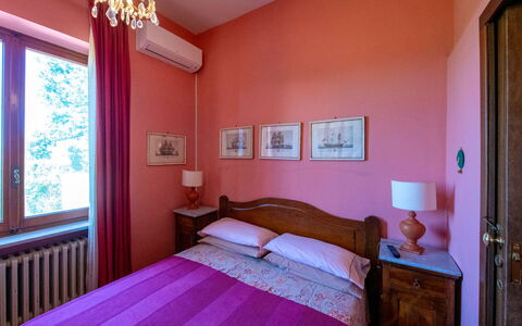 Casa Grion: Design Intérieur, Mur, Meubles, Chambre, Lit, Drap De Lit, Bois, Linge, Literie, Textile
