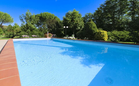 Pagliazzone: Bleu, Piscine, Loisir, Recours, Ombre, Caractéristique De L'Eau, Eco Hôtel, Aménagement Paysager, Centre De Loisirs, Ville Resort