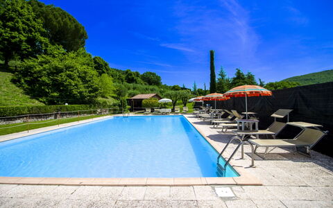 Casale Aiola: Piscine, Eco Hôtel, Recours, Thermes