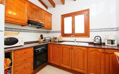 Esperanza: Cabinetry, Comptoir, Pièce, Meubles, Cuisine, Propriété, Bâtiment, Design Intérieur, Immobilier, Maison