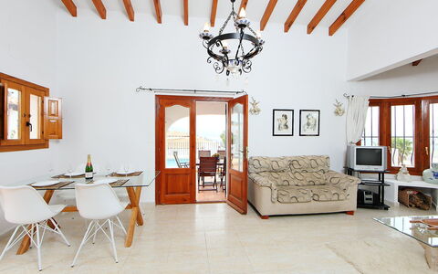 Esperanza: Pièce, Propriété, Plafond, Design Intérieur, Bâtiment, Meubles, Maison, Sol, Mur, Immobilier