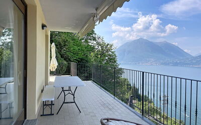Logement:&nbsp;Riflesso del Lario 300.3
