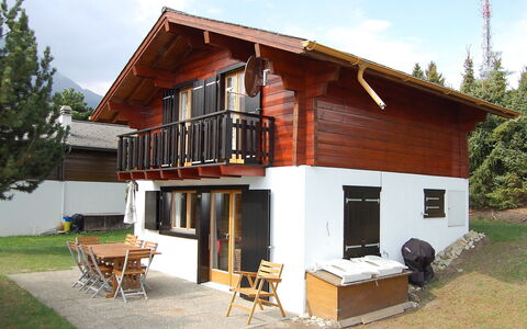 Coucordin: Maison, Propriété, Bâtiment, Domicile, Chalet, Siding, Immobilier, Architecture, Pièce, Façade