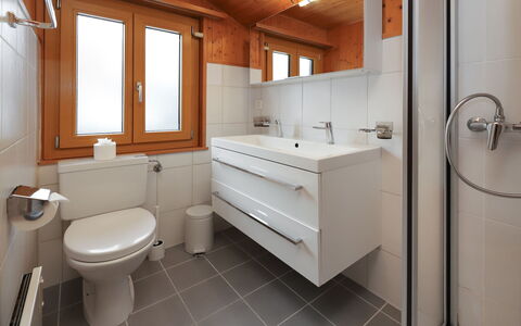 Coucordin: Salle De Bains, Lavabo, Évier, Luminaire Plomberie, Sol, Bois, Design Intérieur, Sol, Robinet, Armoire De Toilette
