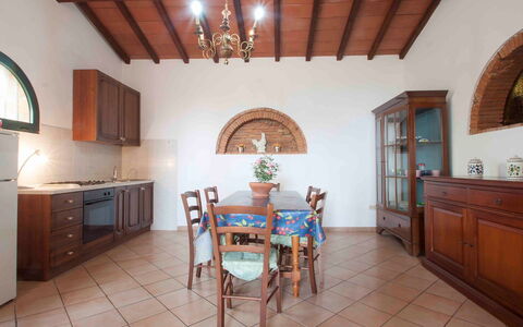 Bibbona 110: Propriété, Pièce, Bâtiment, Meubles, Design Intérieur, Maison, Immobilier, Sol, Biens, Plafond