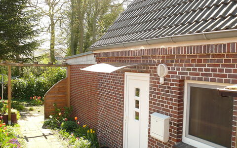 Schäfer: Plante, Bâtiment, Fenêtre, Fleur, Ciel, Maison, Arbre, Bois, Porte, Chalet