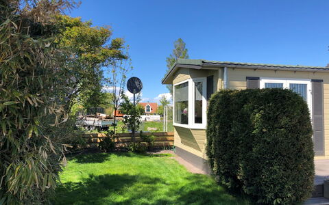 Wieringen 200: Plante, Meubles, Ciel, Propriété, Table, Bâtiment, Nuage, Fenêtre, Chaise, Mobilier De Jardin