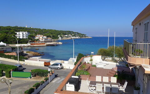 La Bouée: Propriété, Ville, Ciel, Immobilier, Quartier, Zone Résidentielle, Maison, Mer, Marina, Vacances