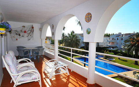 San Esteban: Propriété, Bâtiment, Pièce, Immobilier, Design Intérieur, Maison, Architecture, Villa, Piscine, Meubles
