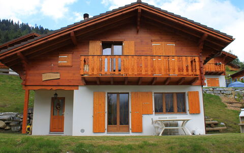 Elorian: Maison, Propriété, Bâtiment, Domicile, Chalet, Toit, Façade, Immobilier, Siding, Ferme