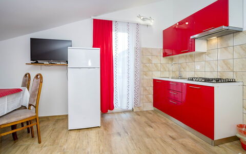 Logement:&nbsp;Hilde Red 101.9