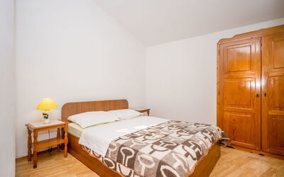 Logement:&nbsp;Hilde Red 101.2