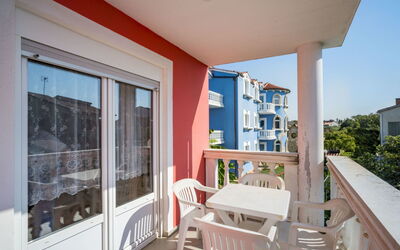 Logement:&nbsp;Hilde Red 101.3