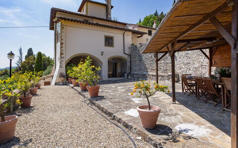 Villa Monteloro: Propriété, Maison, Bâtiment, Immobilier, Biens, Domicile, Hacienda, Pièce, Villa, Chalet