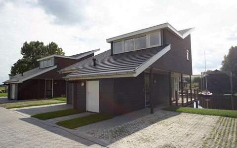 Krekt Oer 'T Wetter: Propriété, Maison, Architecture, Bâtiment, Domicile, Zone Résidentielle, Immobilier, Façade, Toit, Arbre