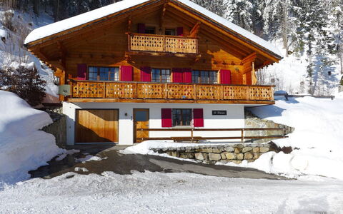 Saint Piran: L'Hiver, Neige, Propriété, Maison, Domicile, Cabane En Rondins, Bâtiment, Gelé, Immobilier, Station De Montagne
