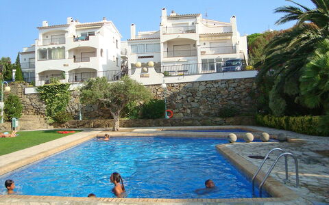 Els Jardins Iii: Piscine, Propriété, Recours, Bâtiment, Ville, Vacances, Loisir, Immobilier, Ville Resort, Maison