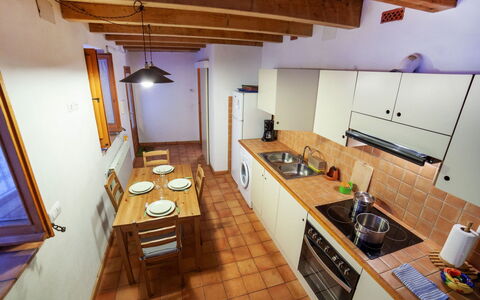 Sant Joan: Propriété, Cabinetry, Meubles, Comptoir, Bois, Évier, Cuisinière, Design Intérieur, Architecture, Evier