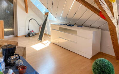 Logement:&nbsp;Arn'S Dachstudio 100.3