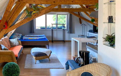 Logement:&nbsp;Arn'S Dachstudio 100.3