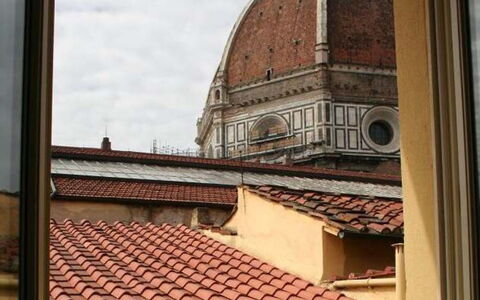 Florence 546: Architecture, Bâtiment, Toit, Cambre, Façade, Fenêtre, Dôme, Brique, Balcon