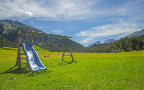Schmittnhof: Nuage, Ciel, Montagne, Plante, Vert, Paysage Naturel, Arbre, Pente, Herbe