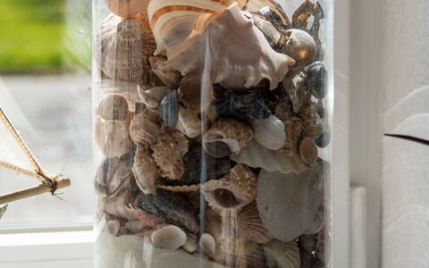 Achtern Diek 24: Aliments, Drinkware, Ingrédient, Vaisselle, Cuisine, Plat, Bar, Verre, Bois