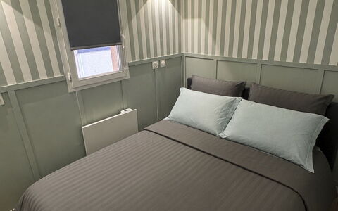 Résidence du Golf: Design Intérieur, Chambre, Sol, Lit, Meubles, Sol, Drap De Lit, Textile, Linge, Literie
