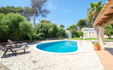 Sanso: L'Eau, Ciel, Propriété, Plante, Piscine, Bleu Azur, Bâtiment, Arbre, Ombre, Mobilier De Jardin