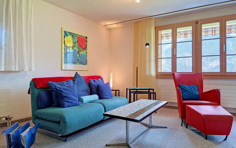 Firstsunne: Meubles, Design Intérieur, Canapé, Mur, Sol, Sol, Salon, Pièce, Appartement, Éclairage