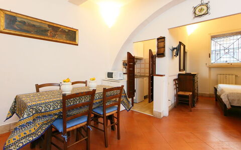Pantheon: Pièce, Propriété, Meubles, Bâtiment, Sol, Design Intérieur, Immobilier, Dur, Plafond, Maison