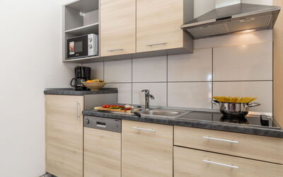 Logement:&nbsp;Tea 100.4