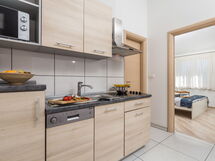 Logement:&nbsp;Tea 100.4