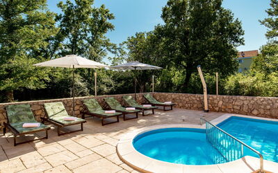 Krk Šilo 101: Piscine, Mobilier De Jardin, Meubles, Parapluie, Recours, Balancelle, Chaise, Composite, Ombre, Eco Hôtel