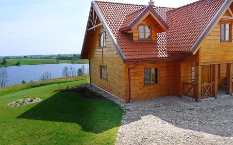 Dworczysko: Bâtiment, Plante, Propriété, Fenêtre, Lot Terre, Design Urbain, Paysage, Quartier, Herbe, Loisir