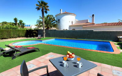 Villa Caleta