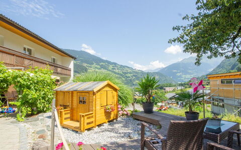 Sonnegg: Plante, Nuage, Ciel, Bâtiment, Propriété, Fenêtre, Fleur, Montagne, La Nature, Table
