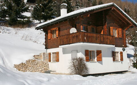 Mountain View: Neige, L'Hiver, Maison, Propriété, Domicile, Bâtiment, Chalet, Gelé, Arbre, Immobilier